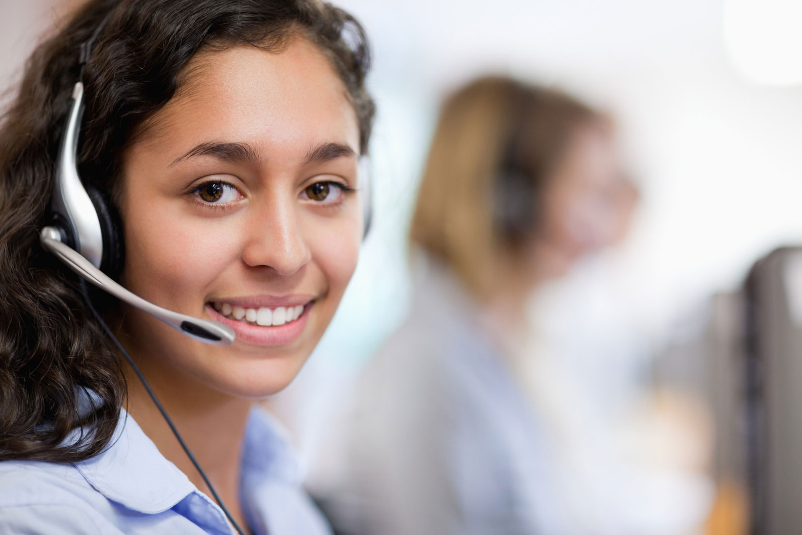 BENEFITS FOR SMALL BUSINESSES WITH CALL CENTER SERVICES Call2customer